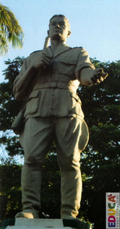 Monumento a Germán Busch (Cobija - Pando) - Bolivia